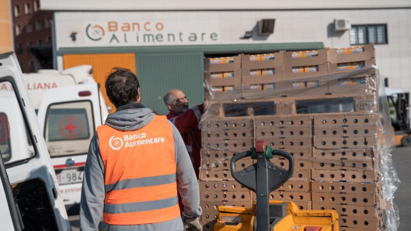 Parte esterno del magazzino di Roma del Banco Alimentare del Lazio